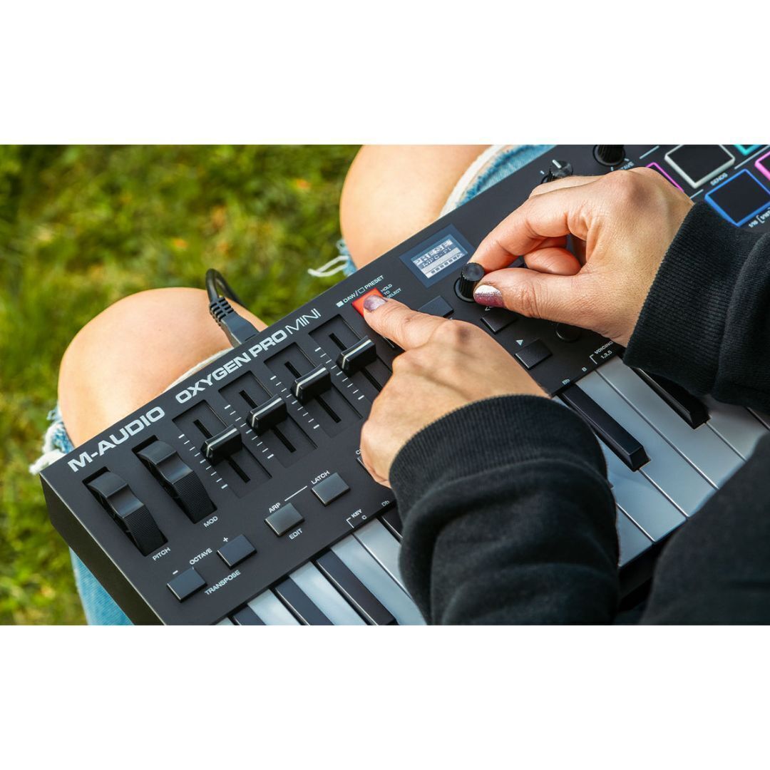 M Audio Oxygen Pro Mini 32 Key Keyboard Controller