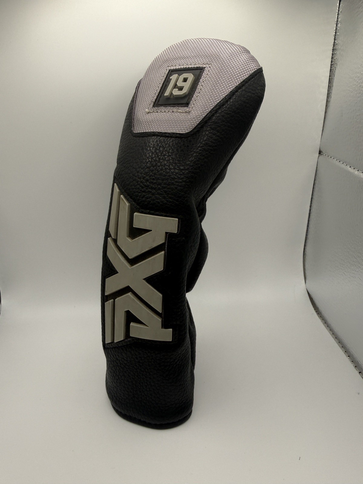 PXG Golf Black/Gray# 19 Hybrid Rescue Headcover Golf Club *Very Good Condition*