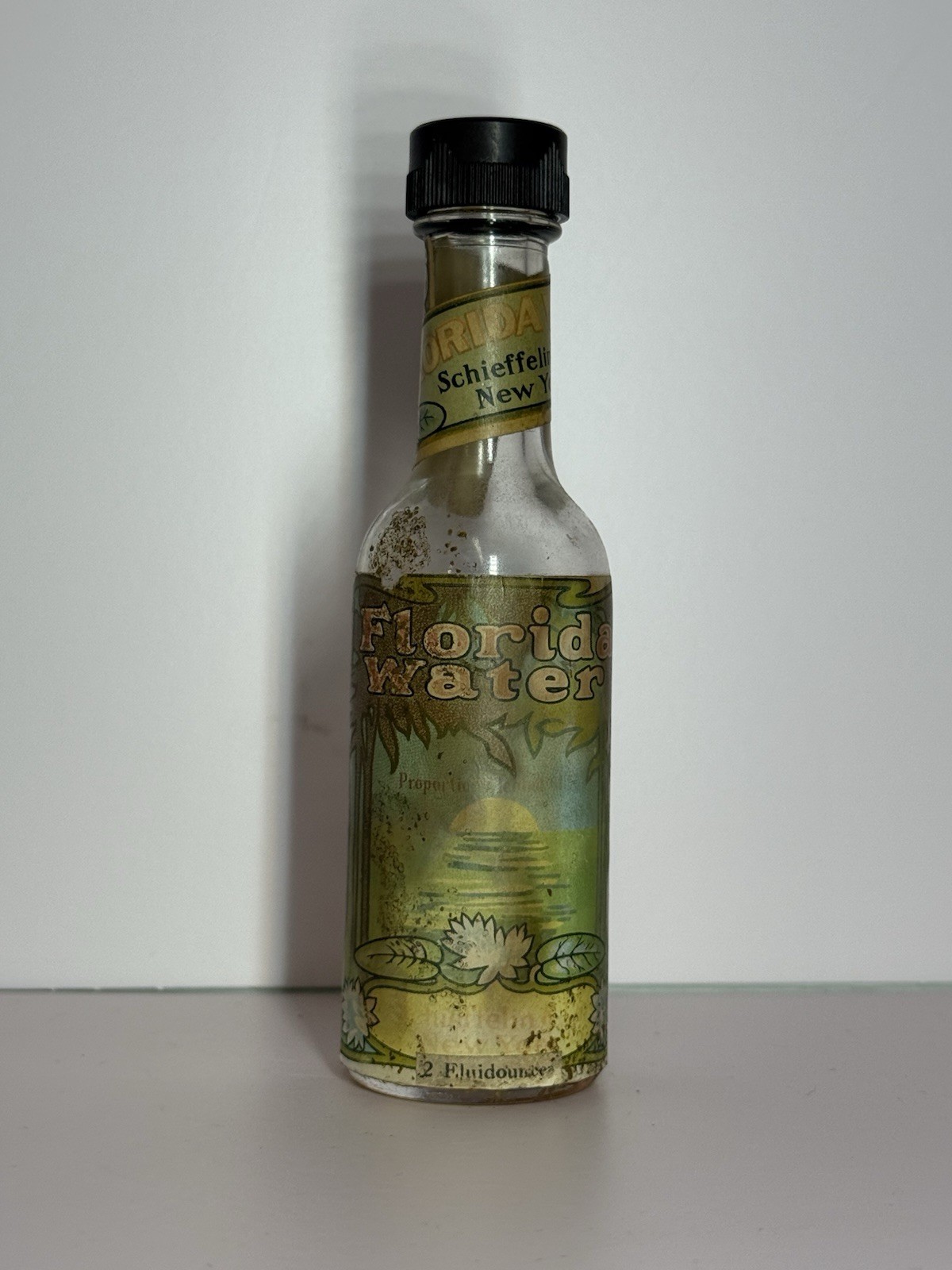VTG Duraglas Schieffelin & Co New York Florida Water Bottle W/Bakelite Screw Lid