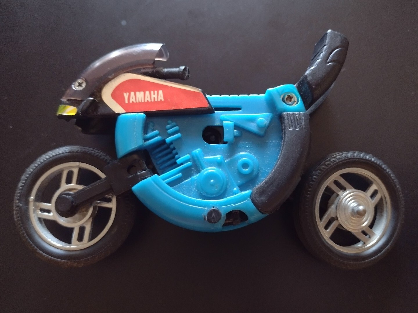 Yamaha Transforming Motorcycle Yoyo (Missing Piece)
