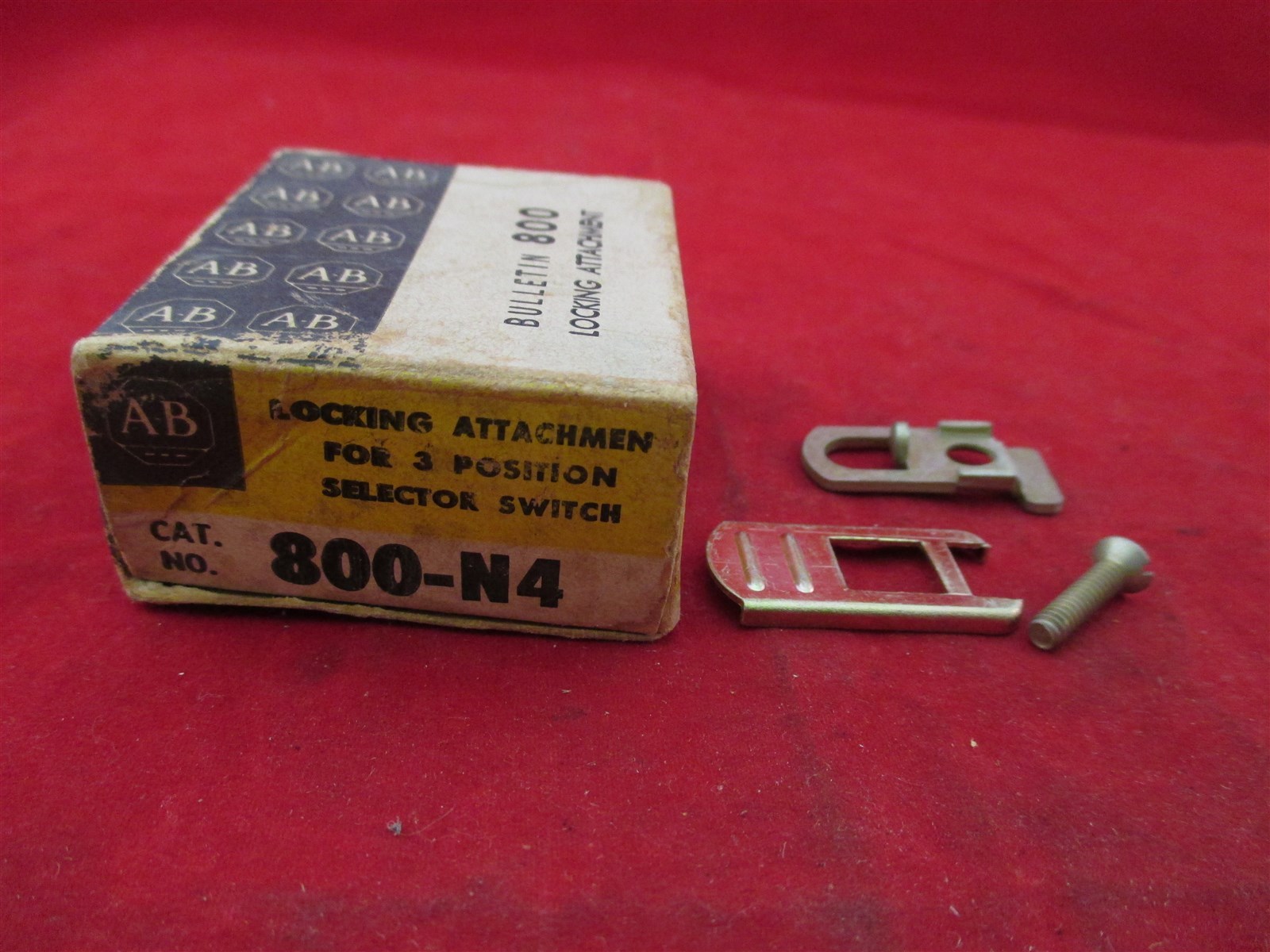 Allen-Bradley Locking attachment 800-N4 new