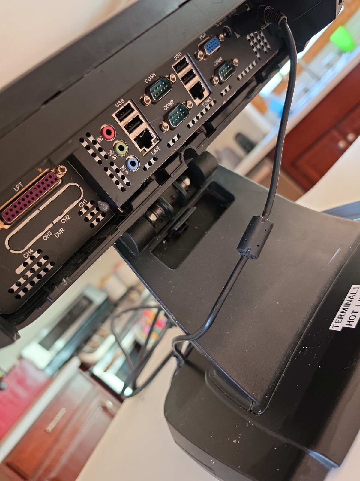 SAM4S SPT-4700 POS PosReady 7 Touchscreen - Powers On - AS-IS Untested