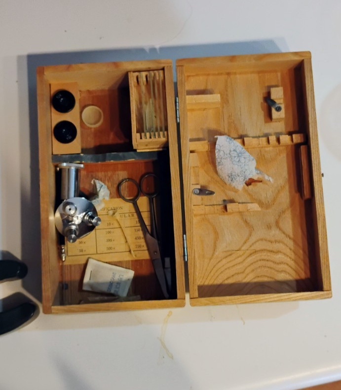 Vintage Manilux Microscope 100x- 750x