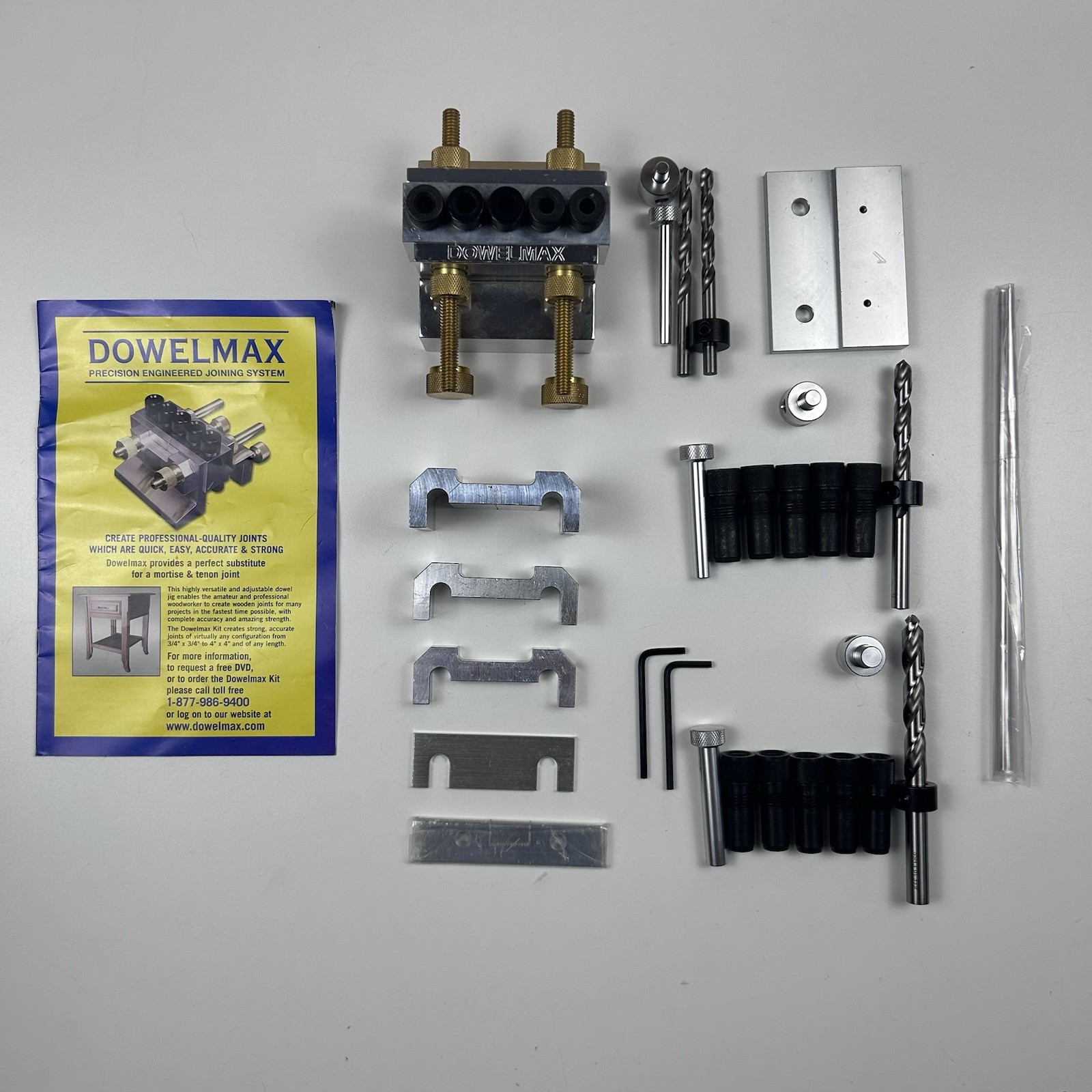 Dowelmax Classic 10mm Dowel Jig With 1/4" & 5/16"(8mm) Adapter Kit