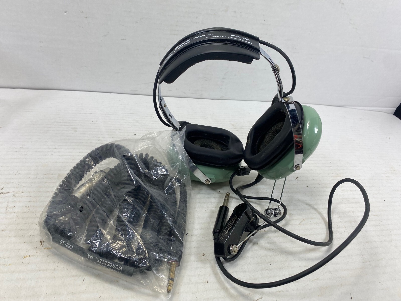 David Clark Vintage Headset w/mic, Model H3330