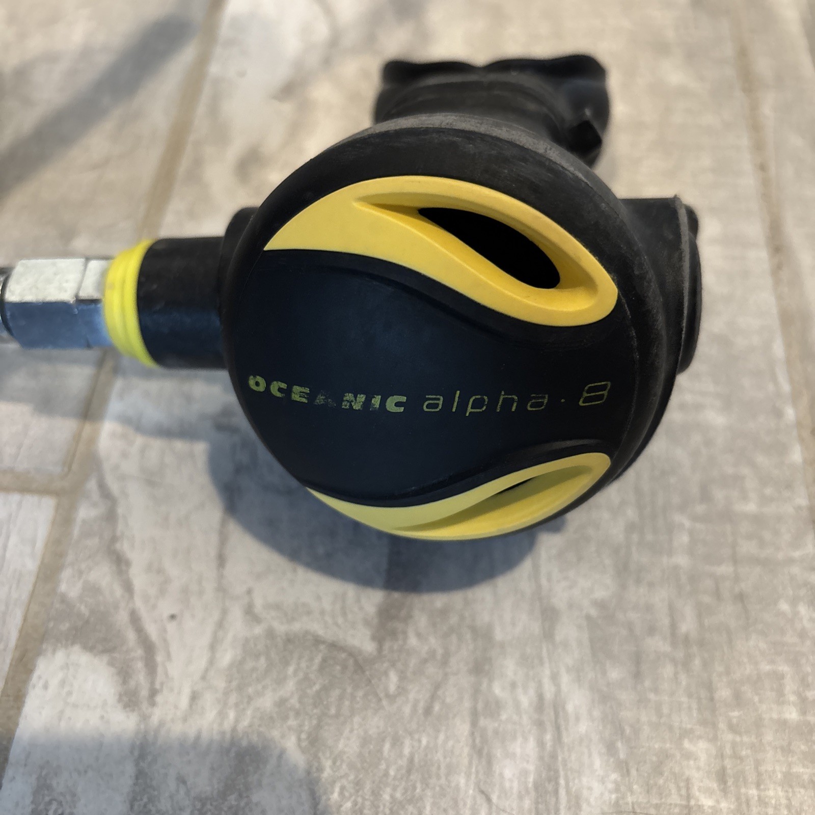 Oceanic Alpha 8 Octopus Regulator