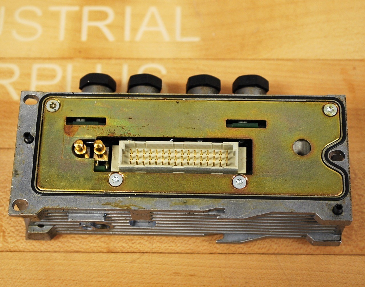 Festo VIGA-03-FB-4-PH Output Module Valve Terminal - USED