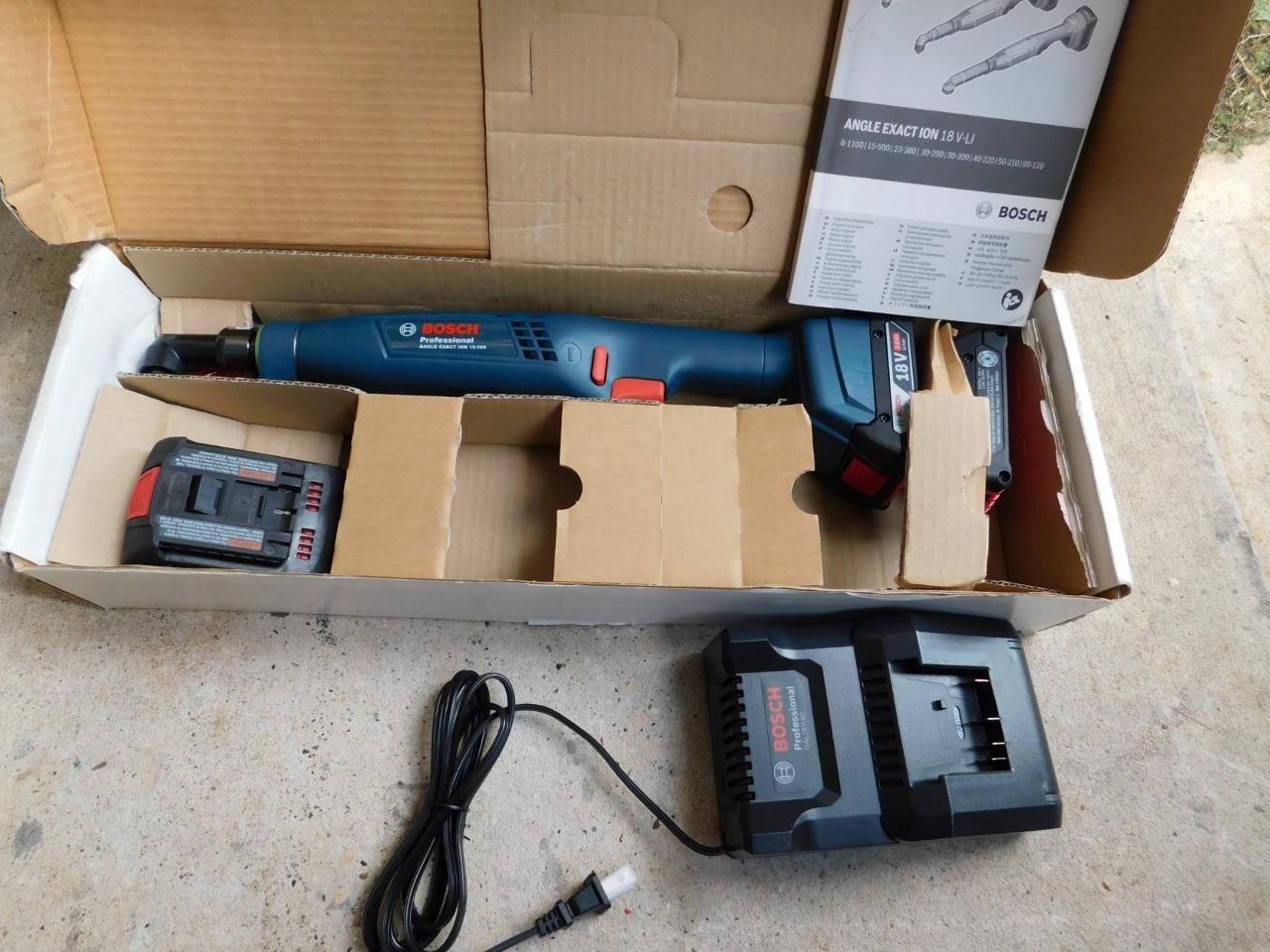 BOSCH EXACT ION 15-500 SCREWDRIVER NEW OPEN BOX 3 BATTERIES W CHARGER 0602494601