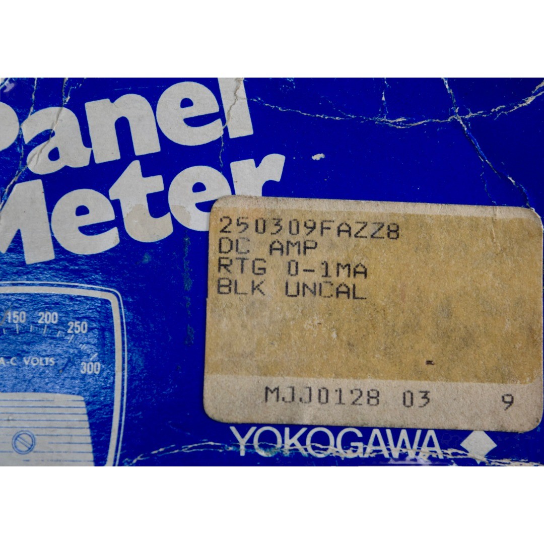 Yokogawa 250309FAZZ8 Panel Meter 0-100 D-C Volts