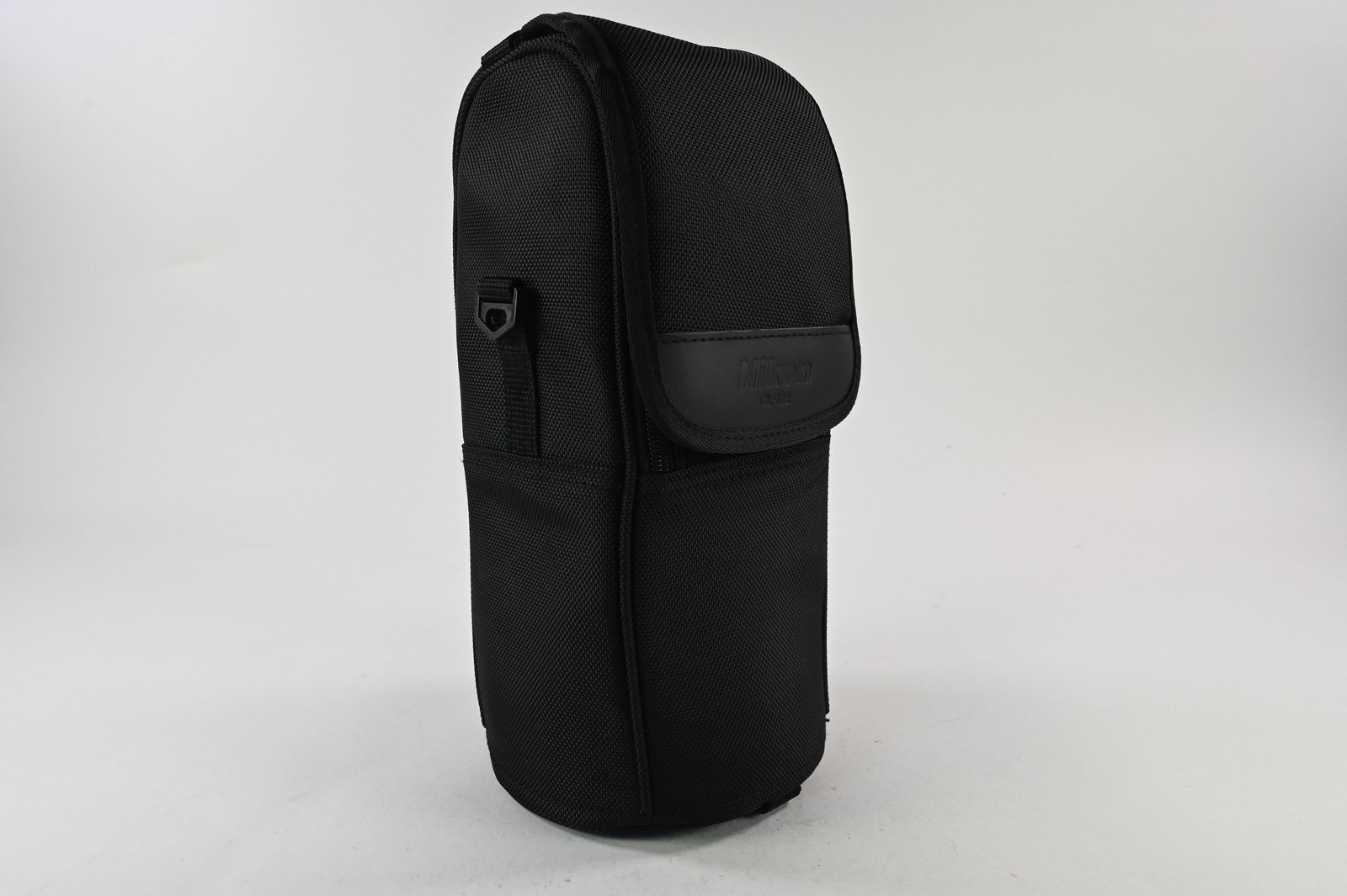 Nikon CL-M2 Lens Case For 300mm f/4.0D ED-IF AF and 70-200 f/2.8 #G649
