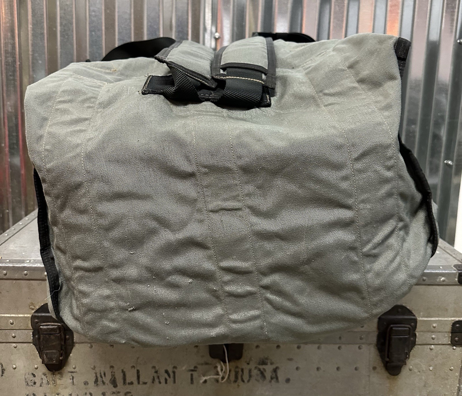 U.S. Military Eagle Industries Tan Parachute Drop Bag (PDB)