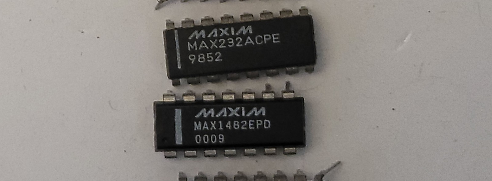 Lot of 2 Maxim MAX232ACPE RS-232 Interface IC - New Os