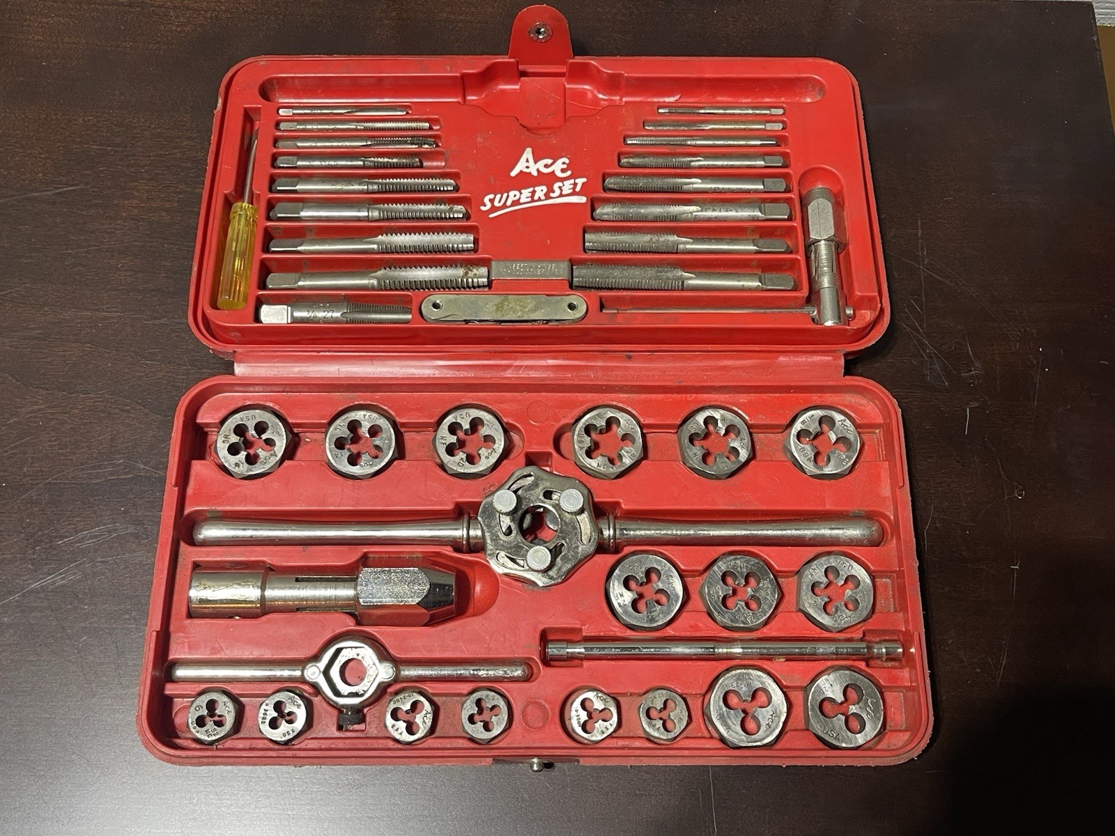 Ace Super Hex No 606 Standard Tap And Dies Set USA Vintage Missing Tap Handle
