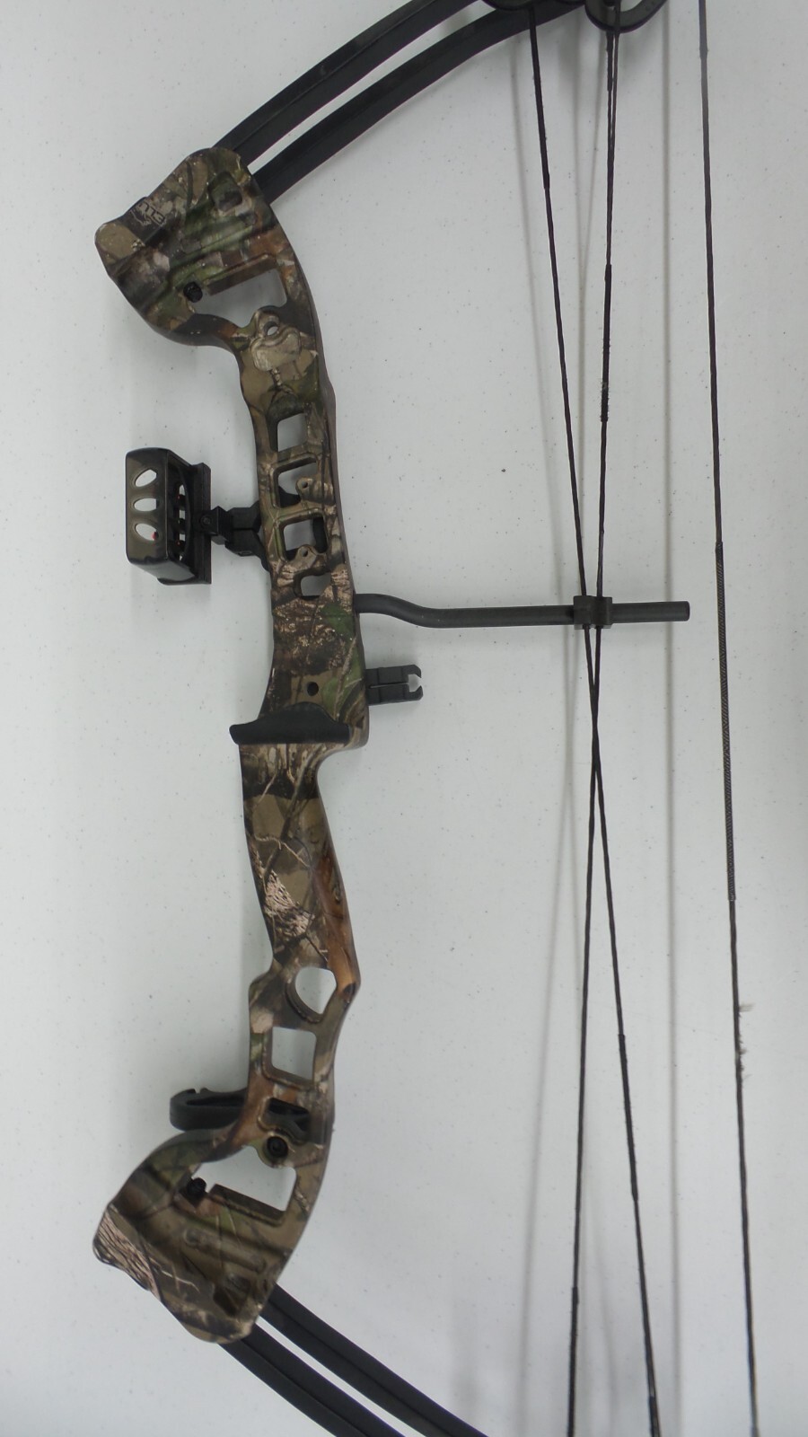 BARNETT VORTEX ELUDE HUNTER COMPOUND BOW (105731-1 R BY74)