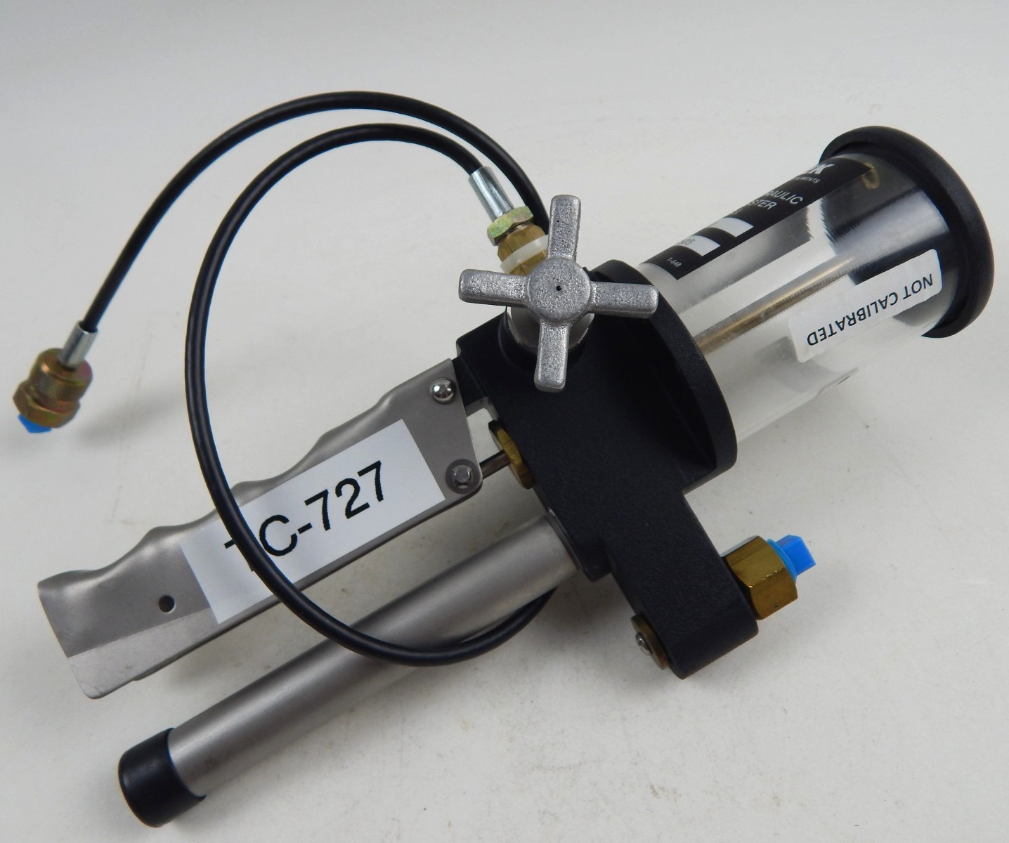 AMETEK T-620 Portable Hydraulic Hand Pump Pressure Tester 0-3000 PSI TC-727