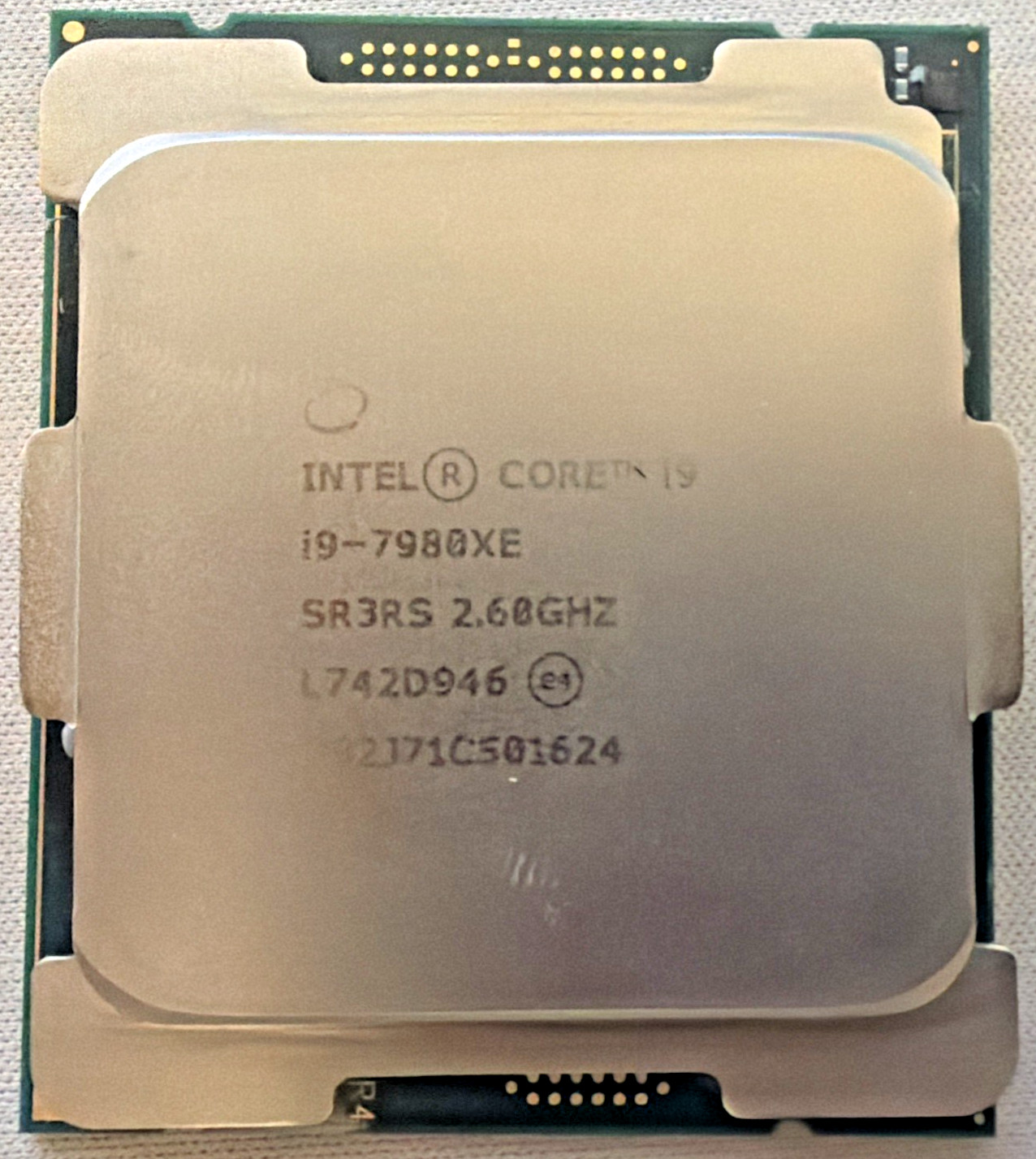 Intel Core i9-7980XE Extreme Edition 2.6 GHz Socket LGA 2066 18 Core