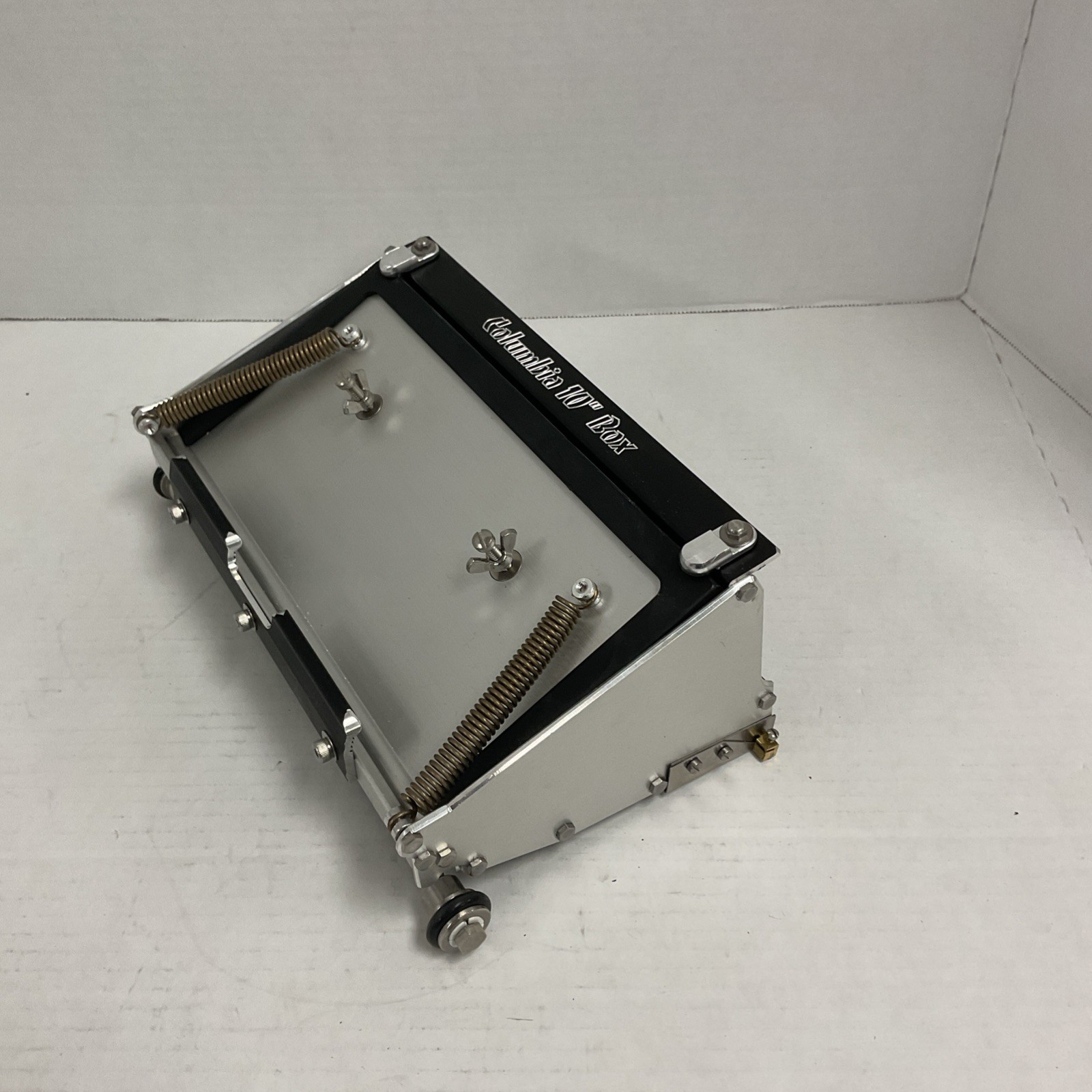 Columbia Drywall Taping Tools 10" Hinged Flat Box Finisher *NEW*