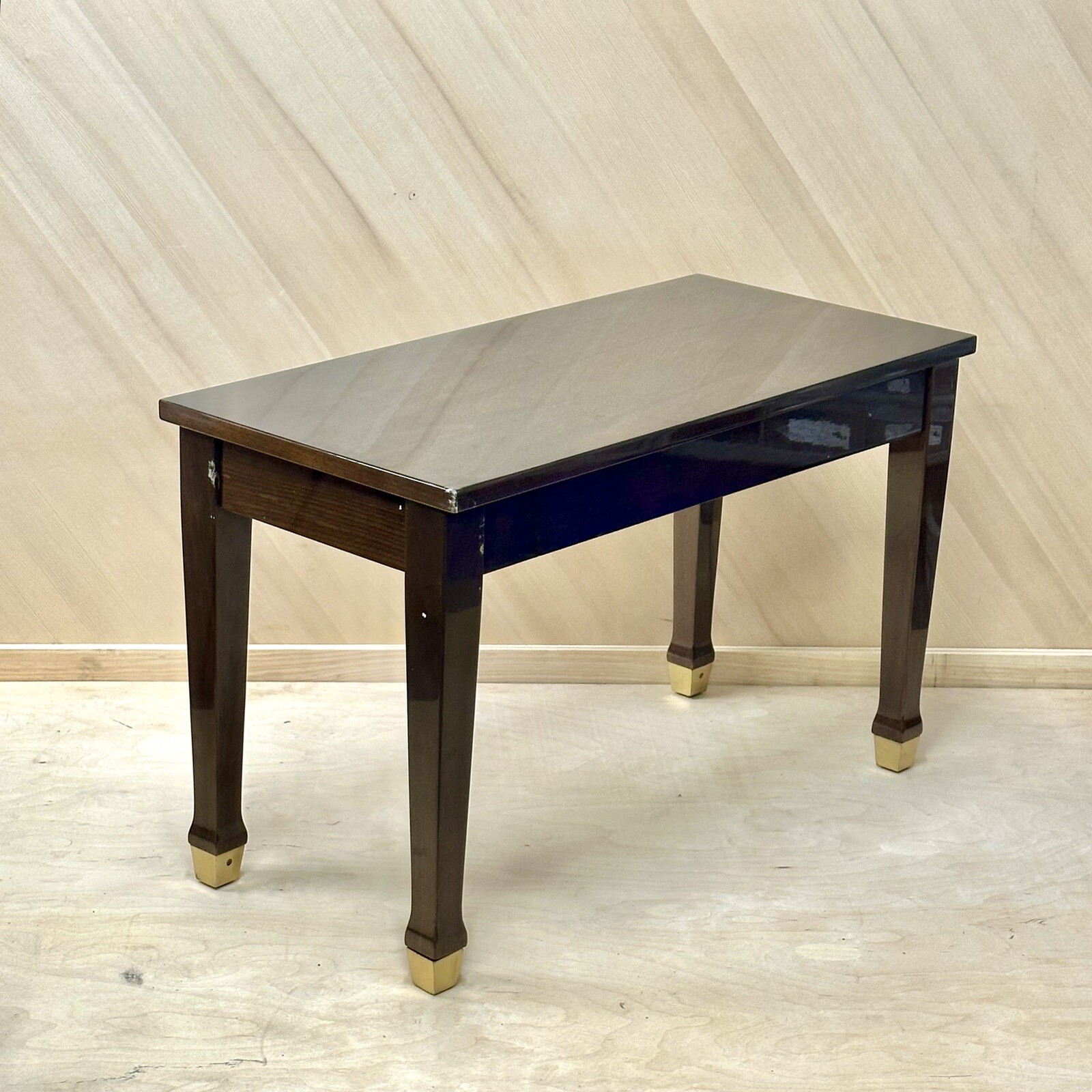 Blemished Walnut Piano Bench, Square Legs w/Brass Ferrules, Music Compartment