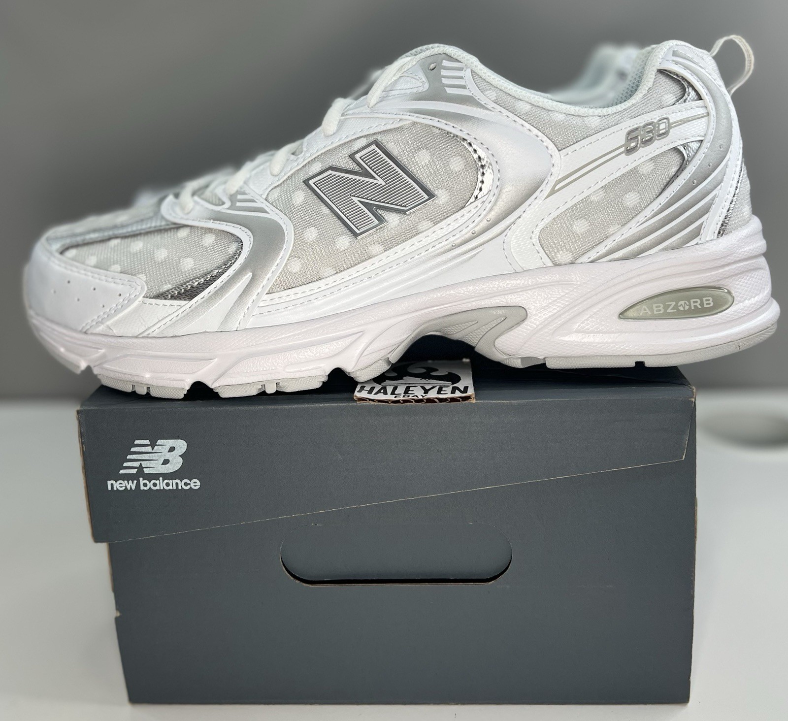 New Balance 530 'White/Polka Dots' | Women Sizes 5.5 - 12.5 | U530HFW
