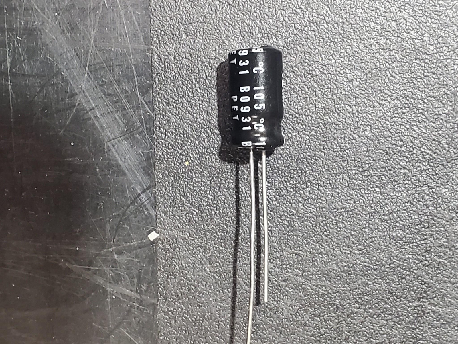 Nichicon Set of 10, 105°C Electrolytic Capacitor 18uF 50V (18 mfd 50V) 20% Radia