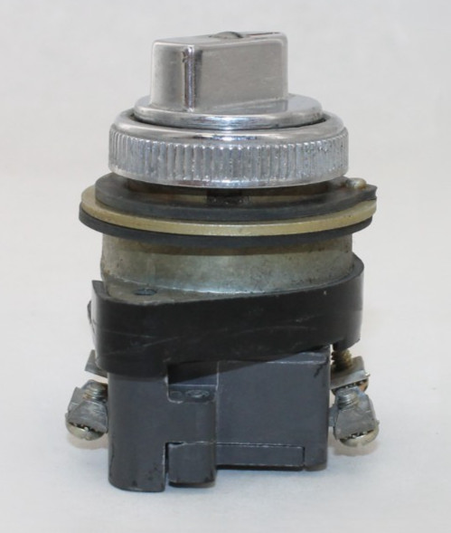 Westinghouse Selector Switch with 2 Contact Blocks