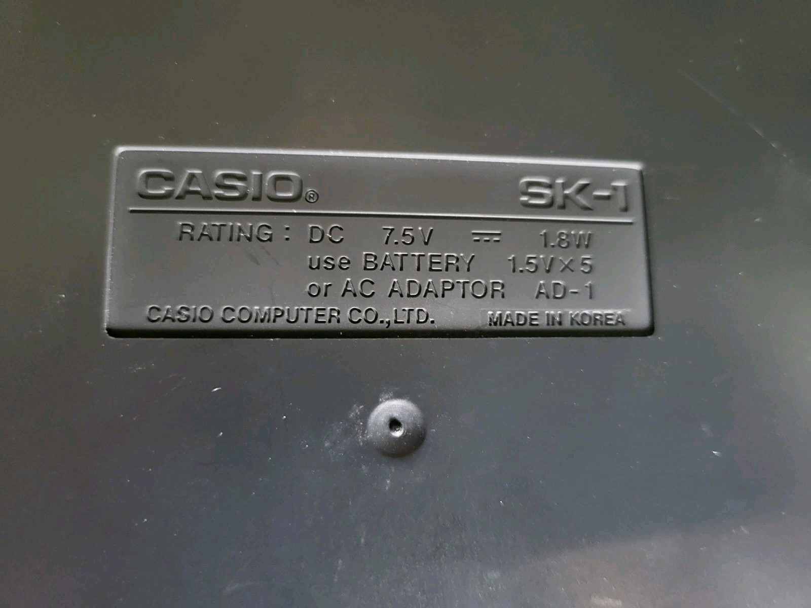 Casio SK-1 Vintage 32 Key Lo-Fi Sampling Electronic Keyboard Synthesizer Tested