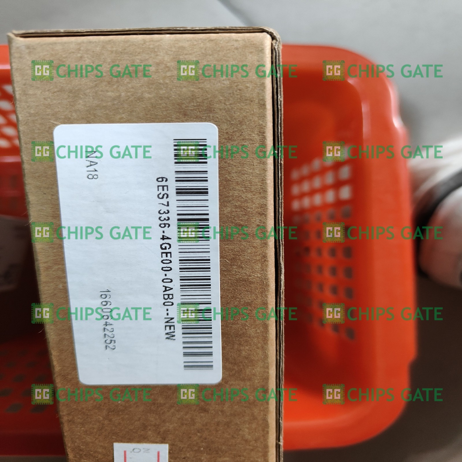 Siemens New In Box 6ES7336-4GE00-0AB0 / 6ES7 336-4GE00-0AB0