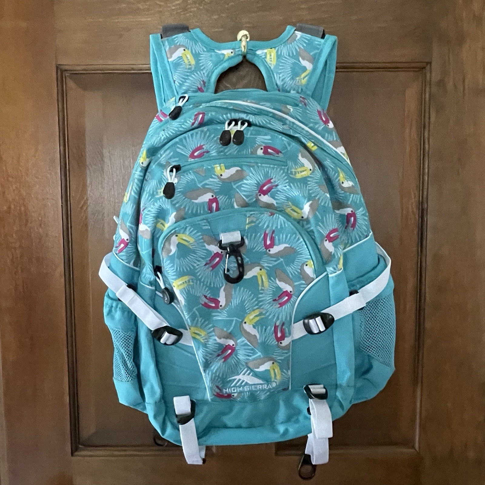 High Sierra Backpack Turquoise Toucan Print Suspension Strap System Lots Pockets