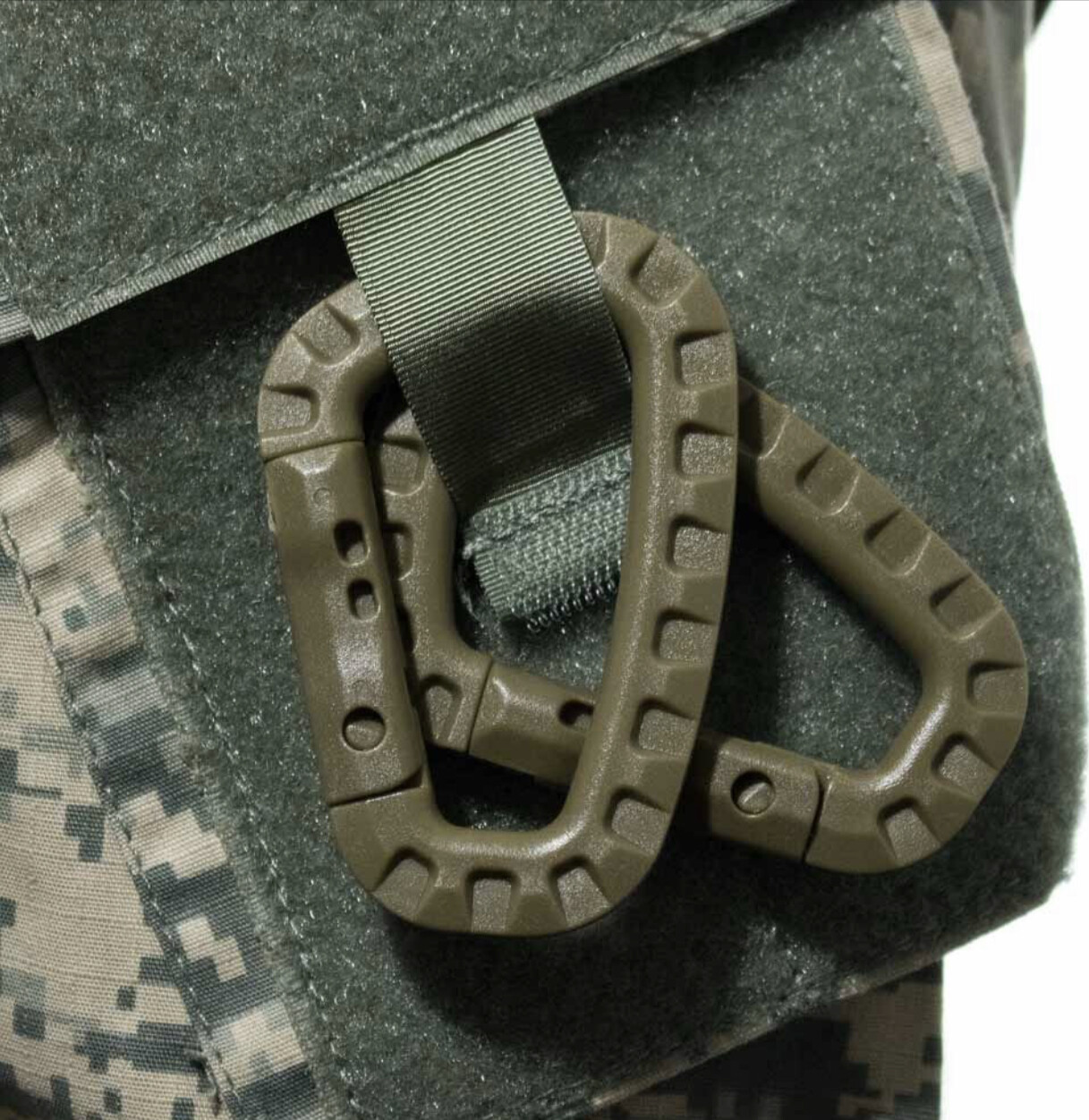 2 Tactical D-ring Carabiners Strong Molded Polymer Carabiner