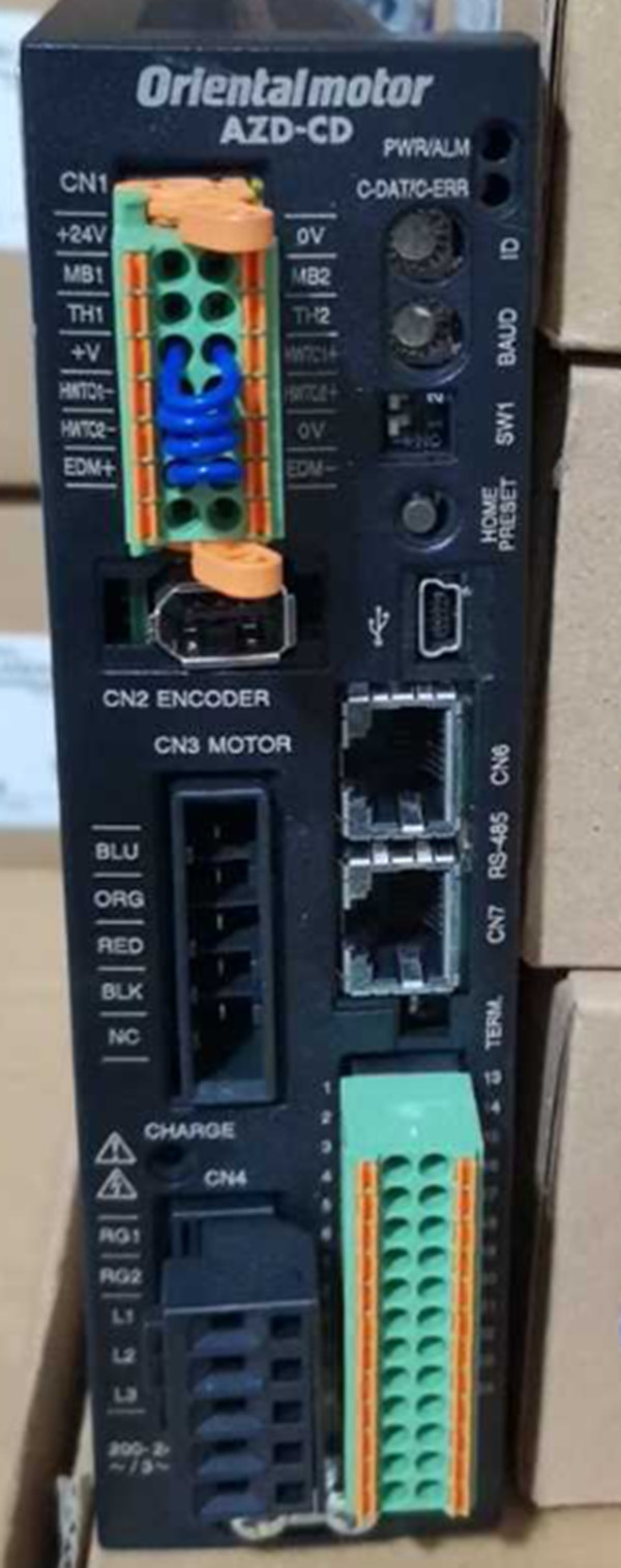 NEW ORIENTAL MOTOR AZD-CD Stepping Motor Drive