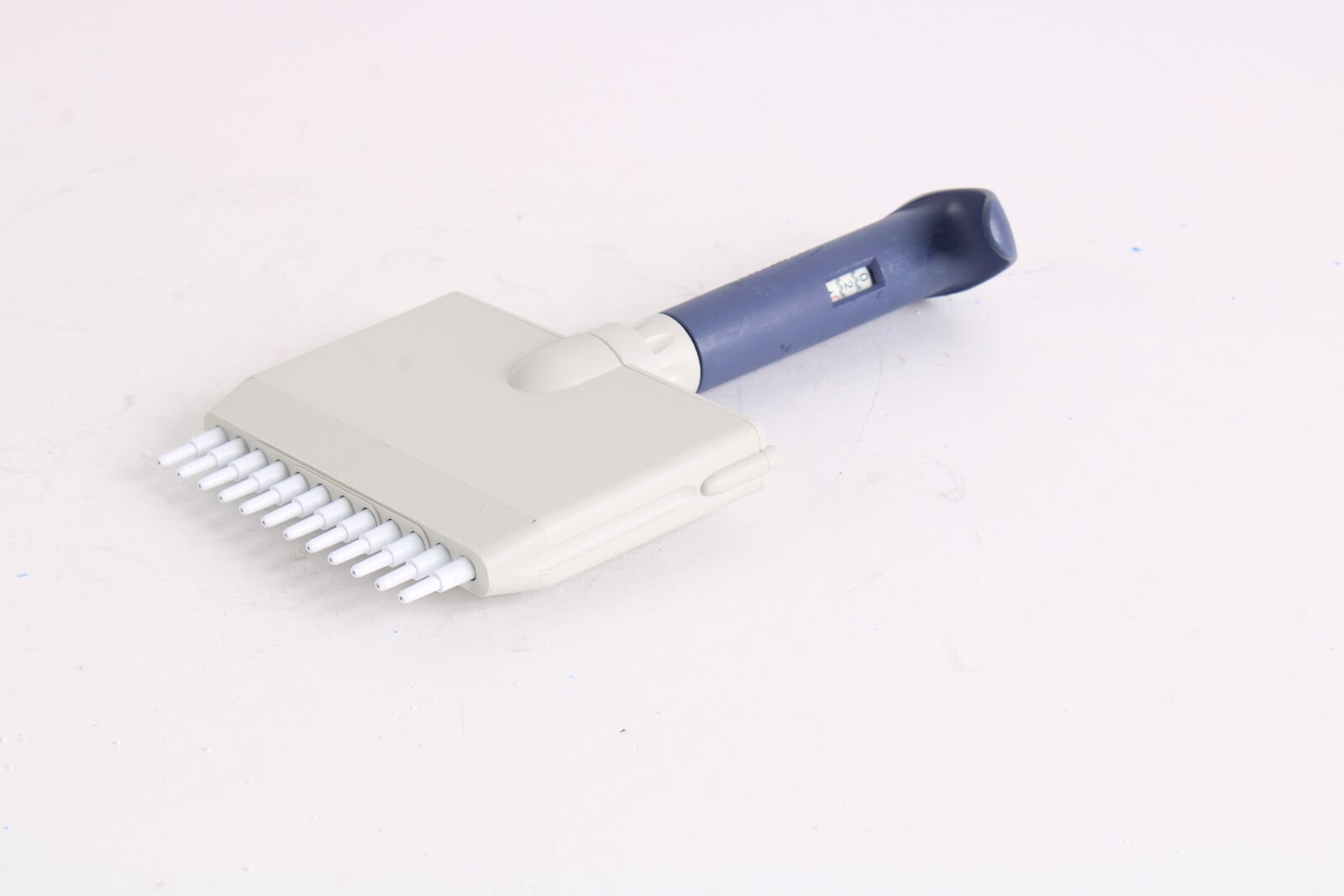 Rainin Pipete Lite L10 12-Channel 0.5-10ul & 1-10 uLTS Pipette