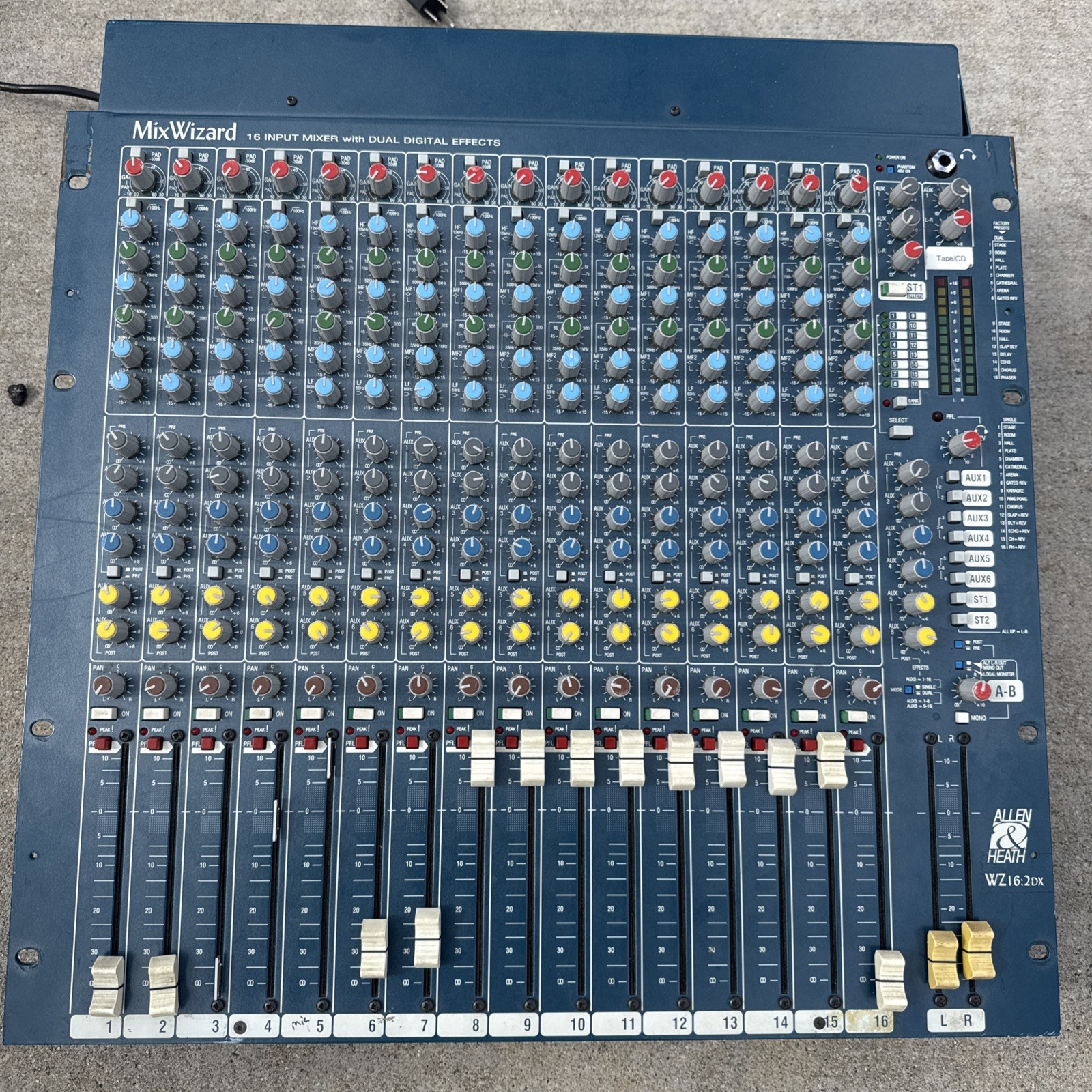 Allen & Heath MixWizard WZ 16:2DX Mixer Mix Wizard Mixing Console 16 Input Dual