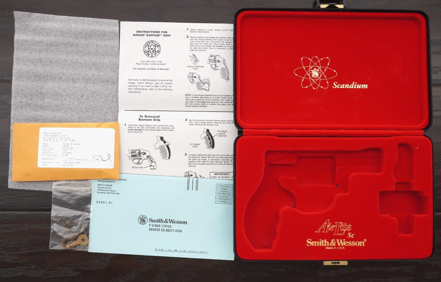 Empty Smith and Wesson 340 Air Lite SC Scandium Black Case w/ Paperwork