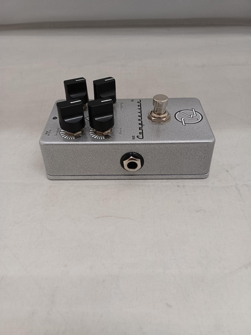 KEELEY ENGINEERING COMPRESSOR C4 Model