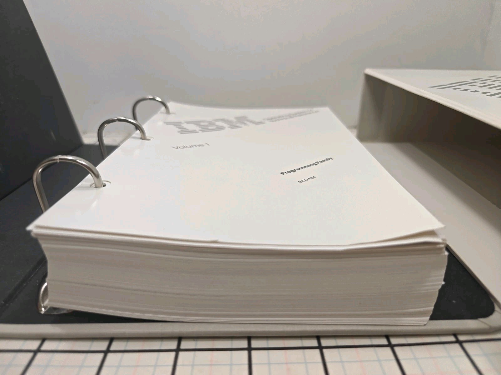 IBM OS/2 Standard Version 1.1 + Operating System/2 Technical Reference Vol. 1