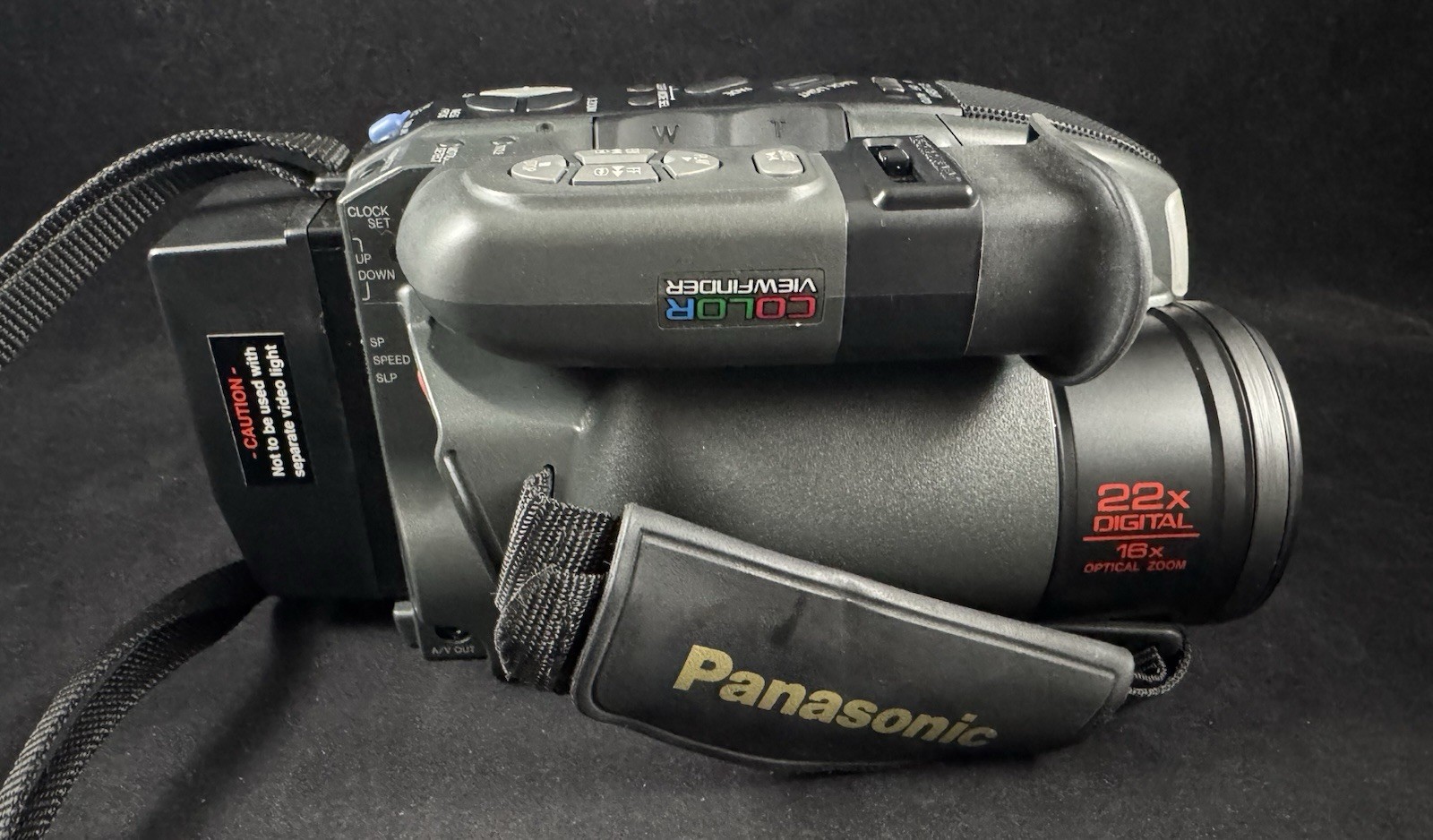 Panasonic Palmcorder IQ Camcorder PV-D486