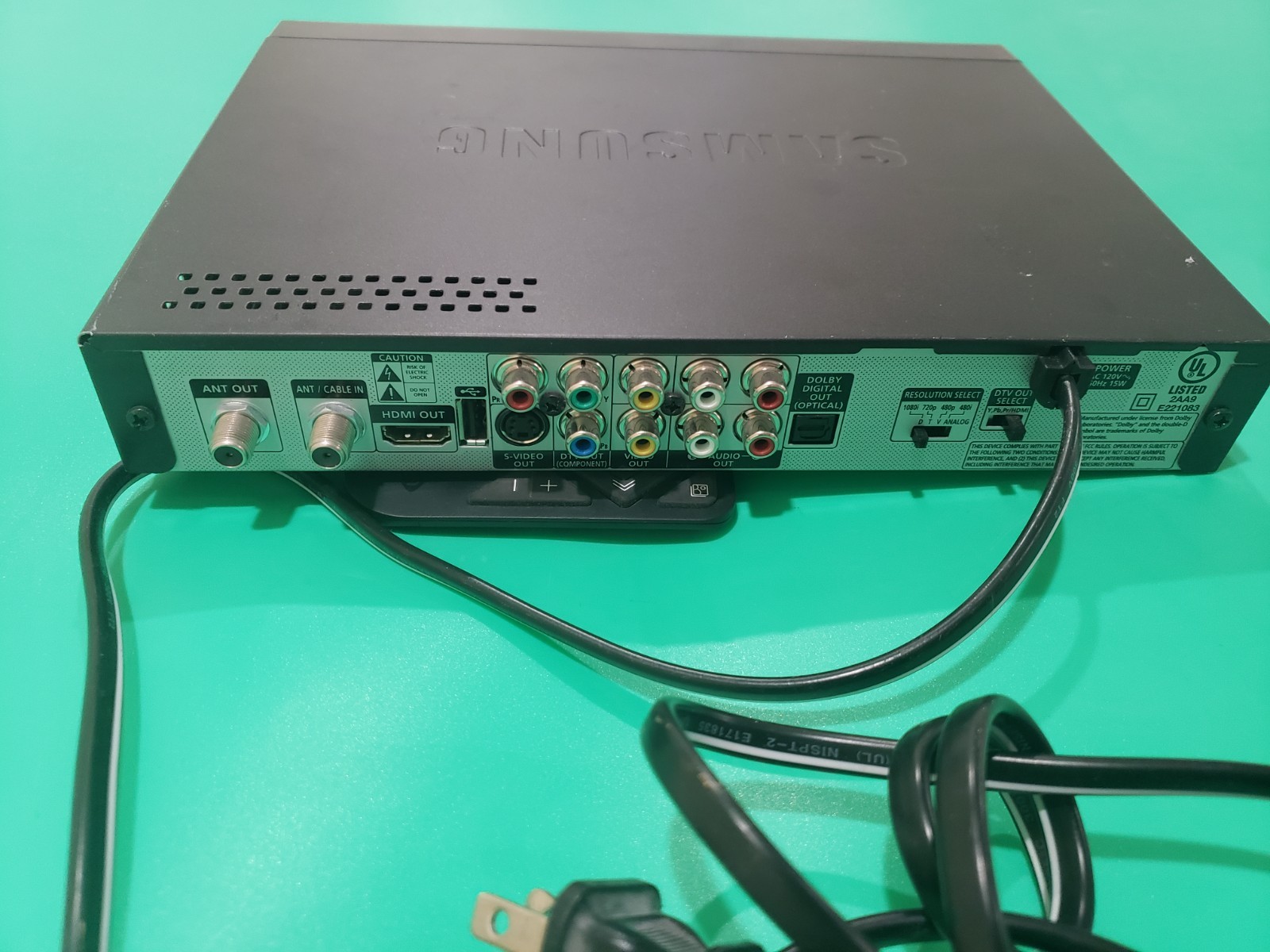 Samsung DTB-H260F Digital HDTV Receiver -No Remote - TESTED