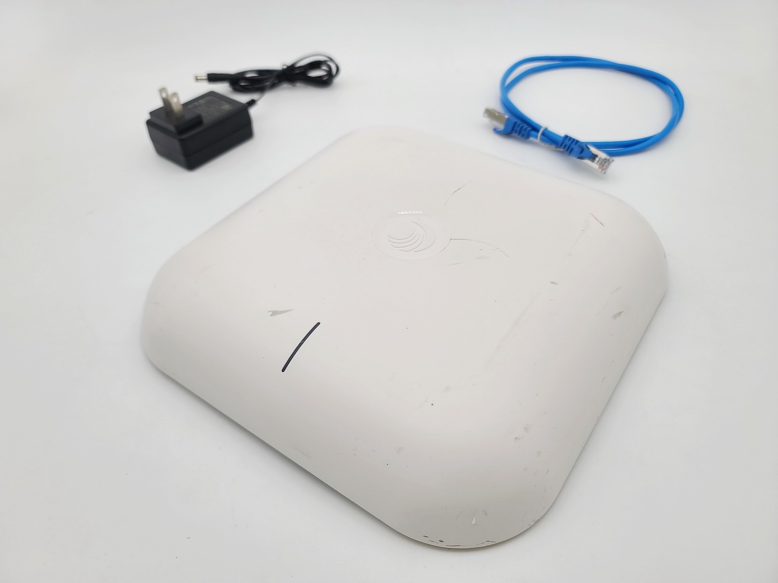 CAMBIUM NETWORKS XV3-8 WI-FI 6 WIRELESS ACCESS POINT REG-XV3-8 XV3-8X00A00-US