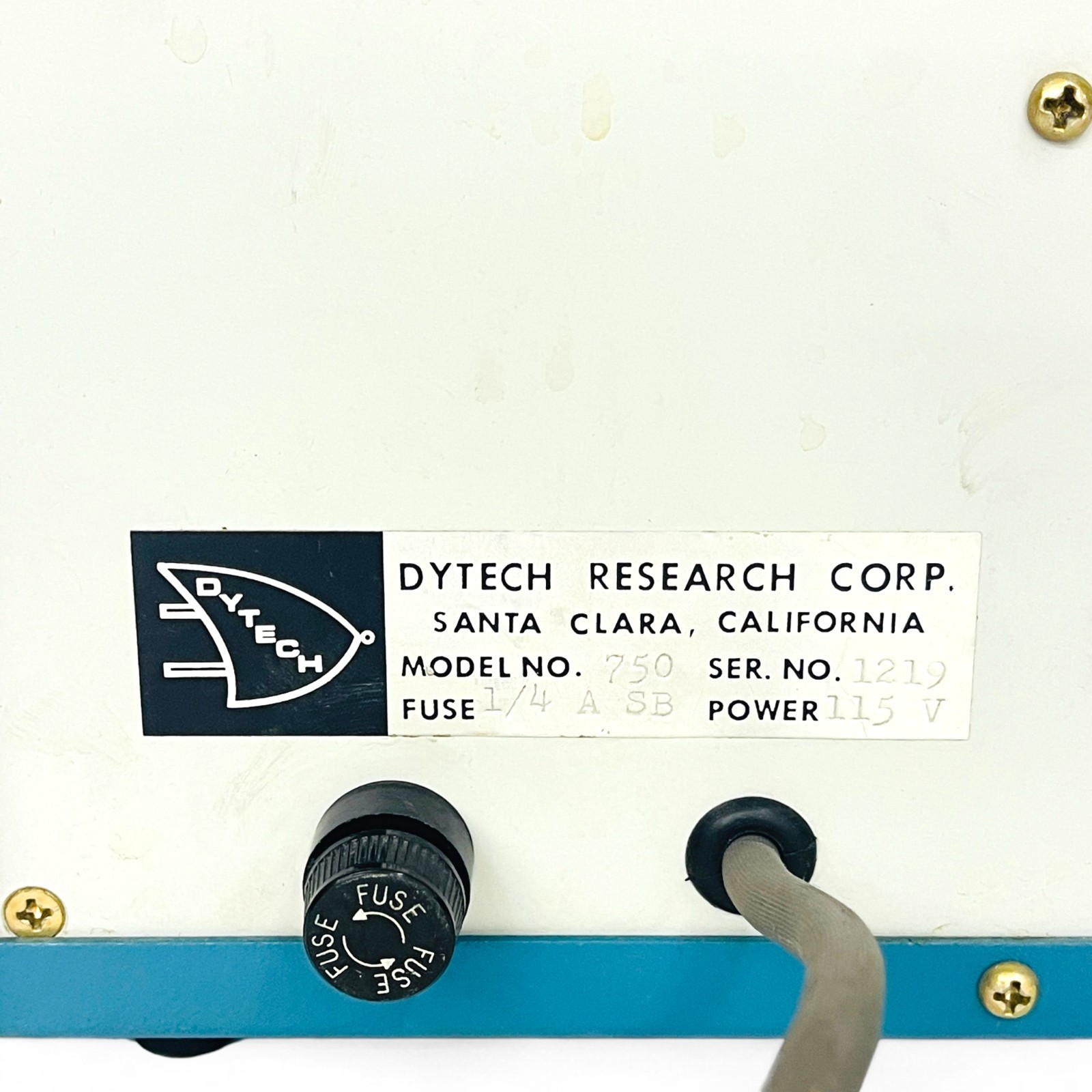 Dytech Model 750 Pulse Generator Lab Signal Equipment, Tested