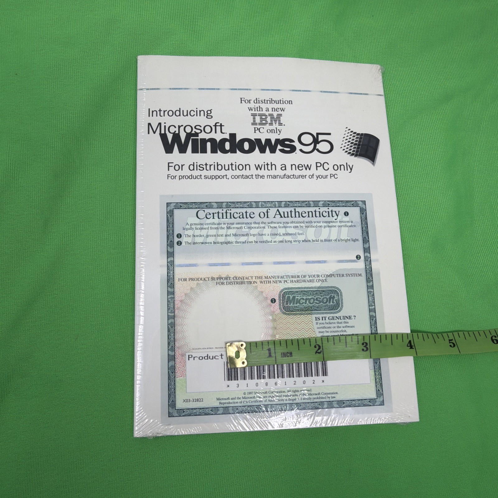 Microsoft Windows 95 Certificate of Authenticity Sealed In Original Packaging