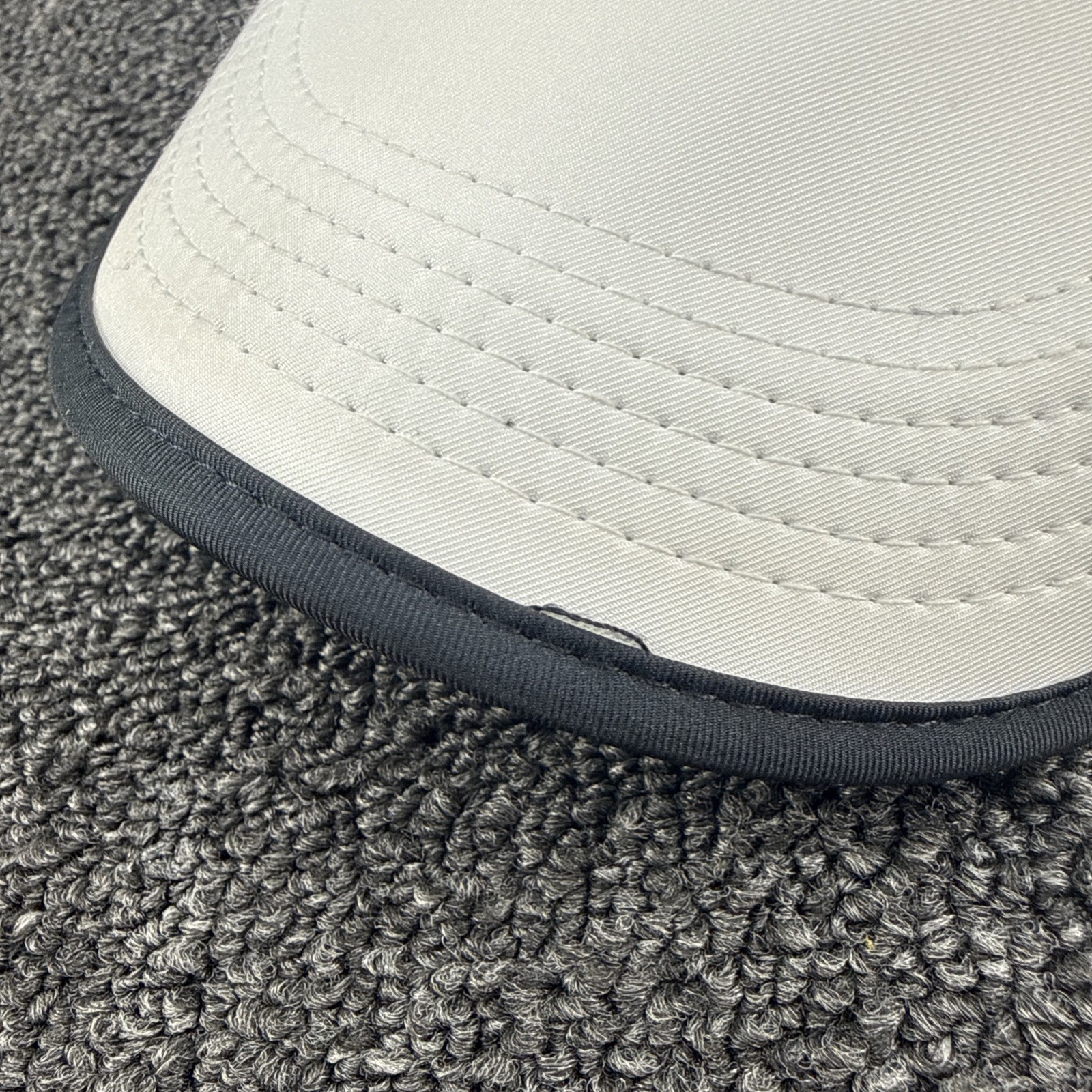 NIKE Featherlight Dri-Fit Cap hat Adult Size White Running Tennis Pickleball