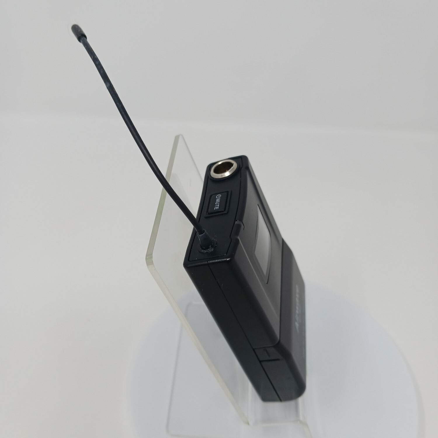 Airwave U-42 2.4 GHz ISM Wireless Microphone