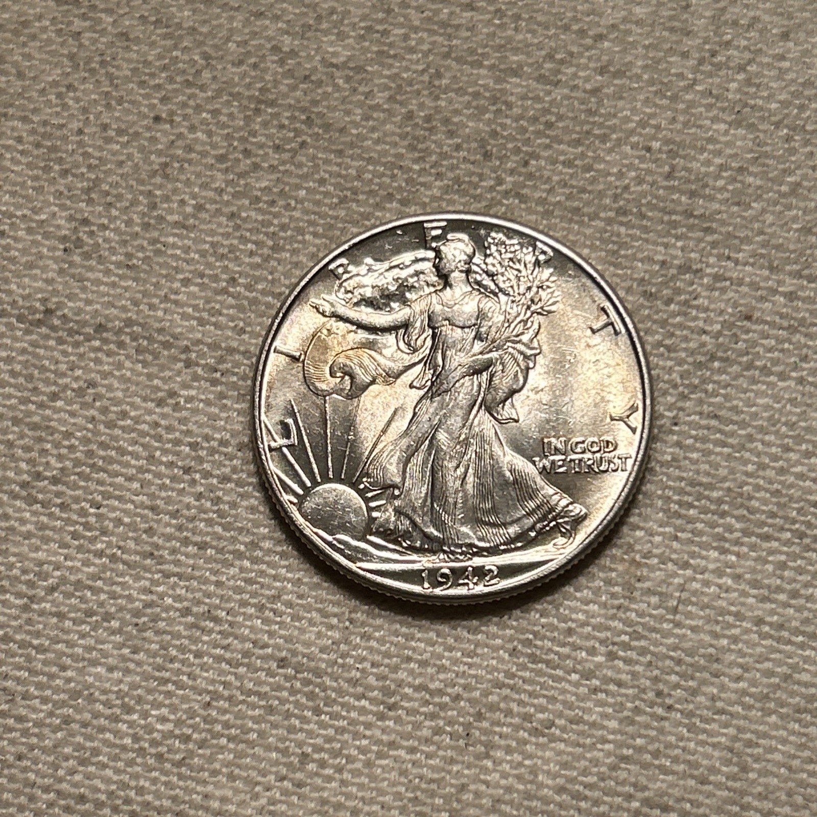 BU 1942 (P) Walking Liberty Half Dollar Uncirculated 90% Silver SC 650-6