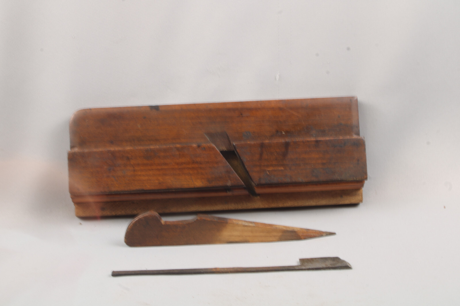 Antique Vintage Moseley & Son Ca. 1860  5/8" Bead Moulding Plane Inv#AU62w