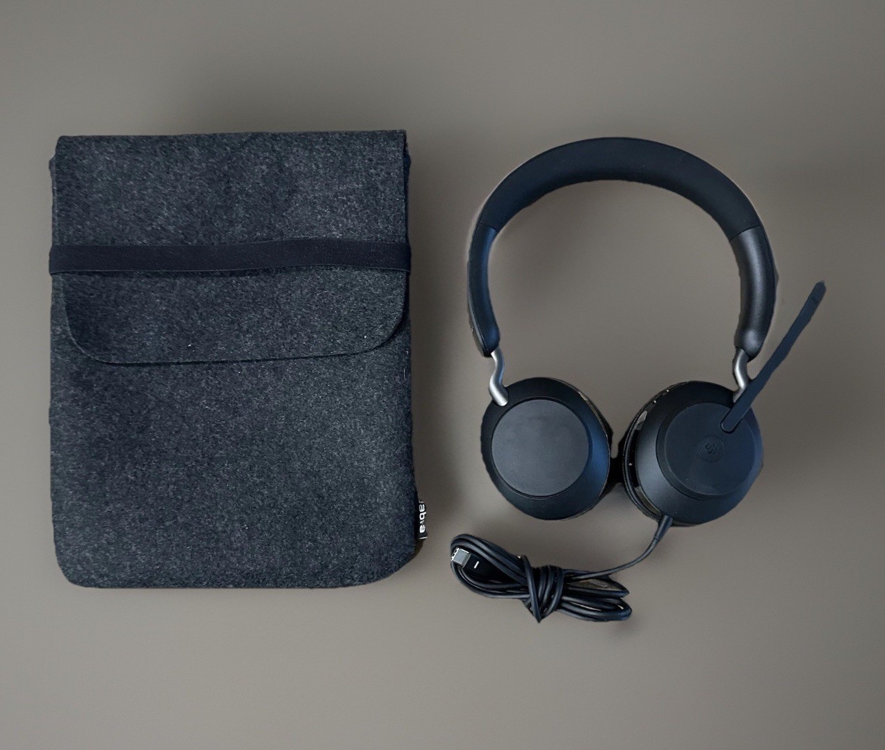 Jabra Evolve2 40 SE DUO Built-in Microphones Stereo Wired Headset Black USB-C