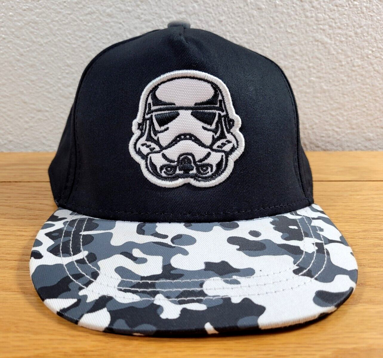 STAR WARS Stormtrooper Logo Snapback HAT / CAP Youth Kids S/M (4-7 Years Old)