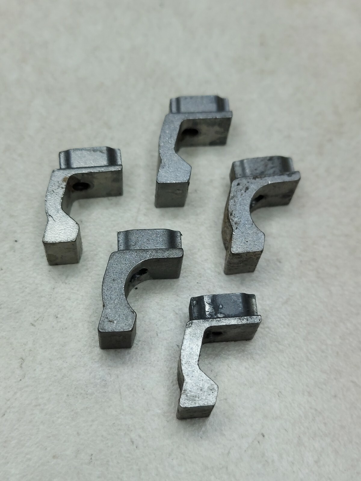 ~1~ MOSSBERG 500 Safety Block 12ga 590 835 535 505 12 Gauge NEW Style Used OEM