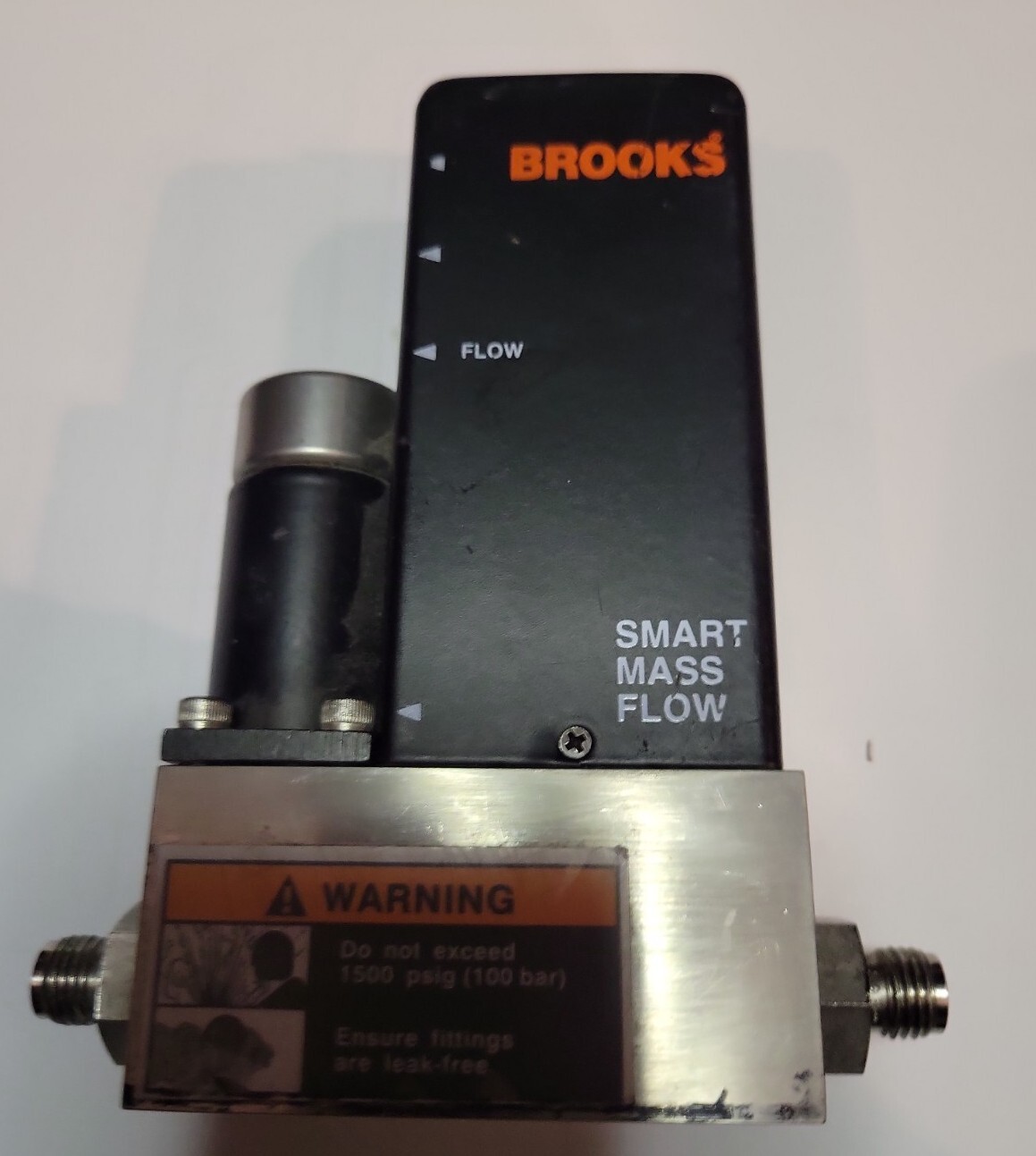 BROOKS 5850S/BC1BA1FC2AA1B1 Methane 200 SCCM Smart Mass Flow Controller