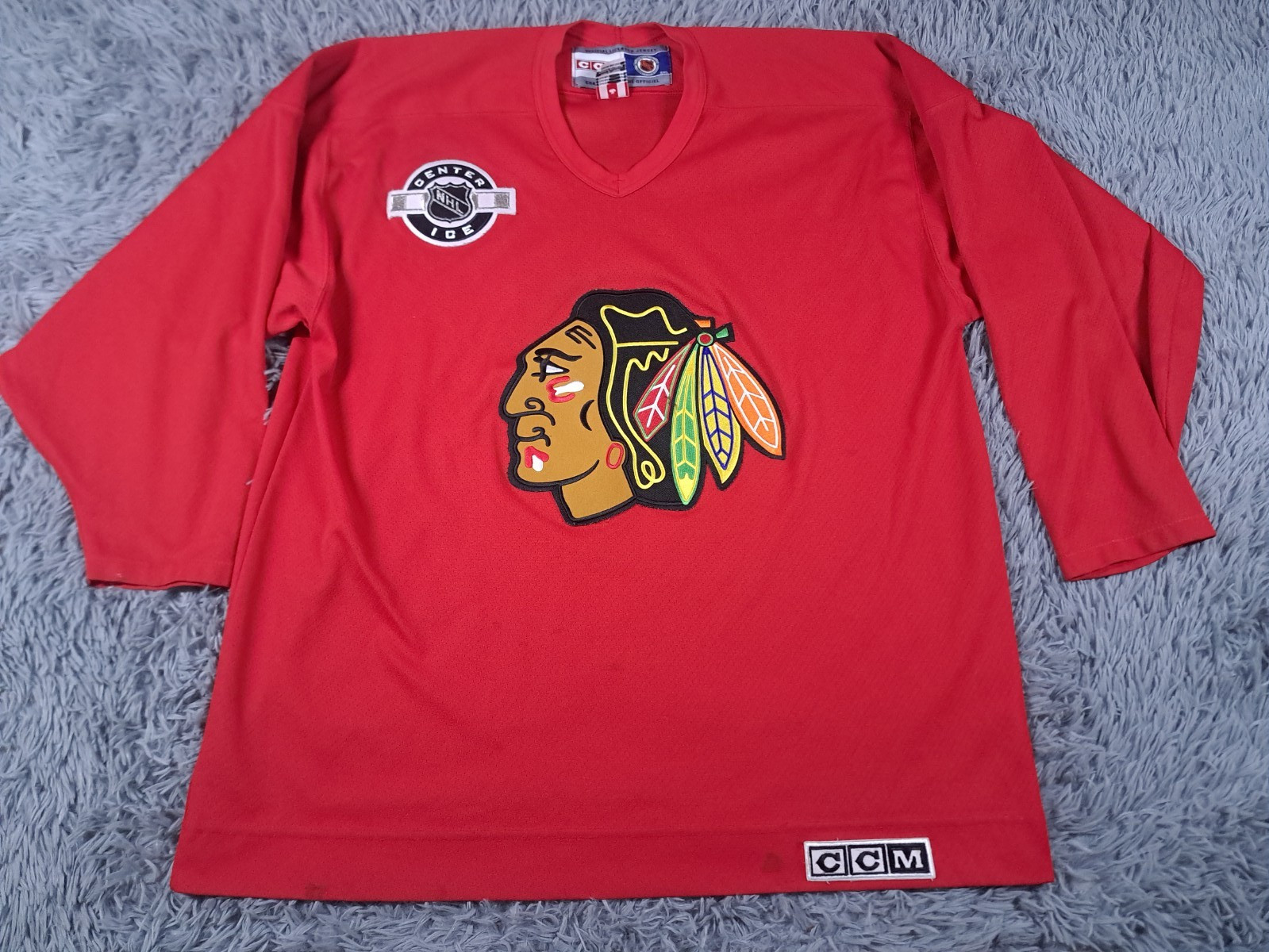 Vintage CCM Chicago Blackhawks Hockey Jersey Adult XL NHL Sewn made in Canada