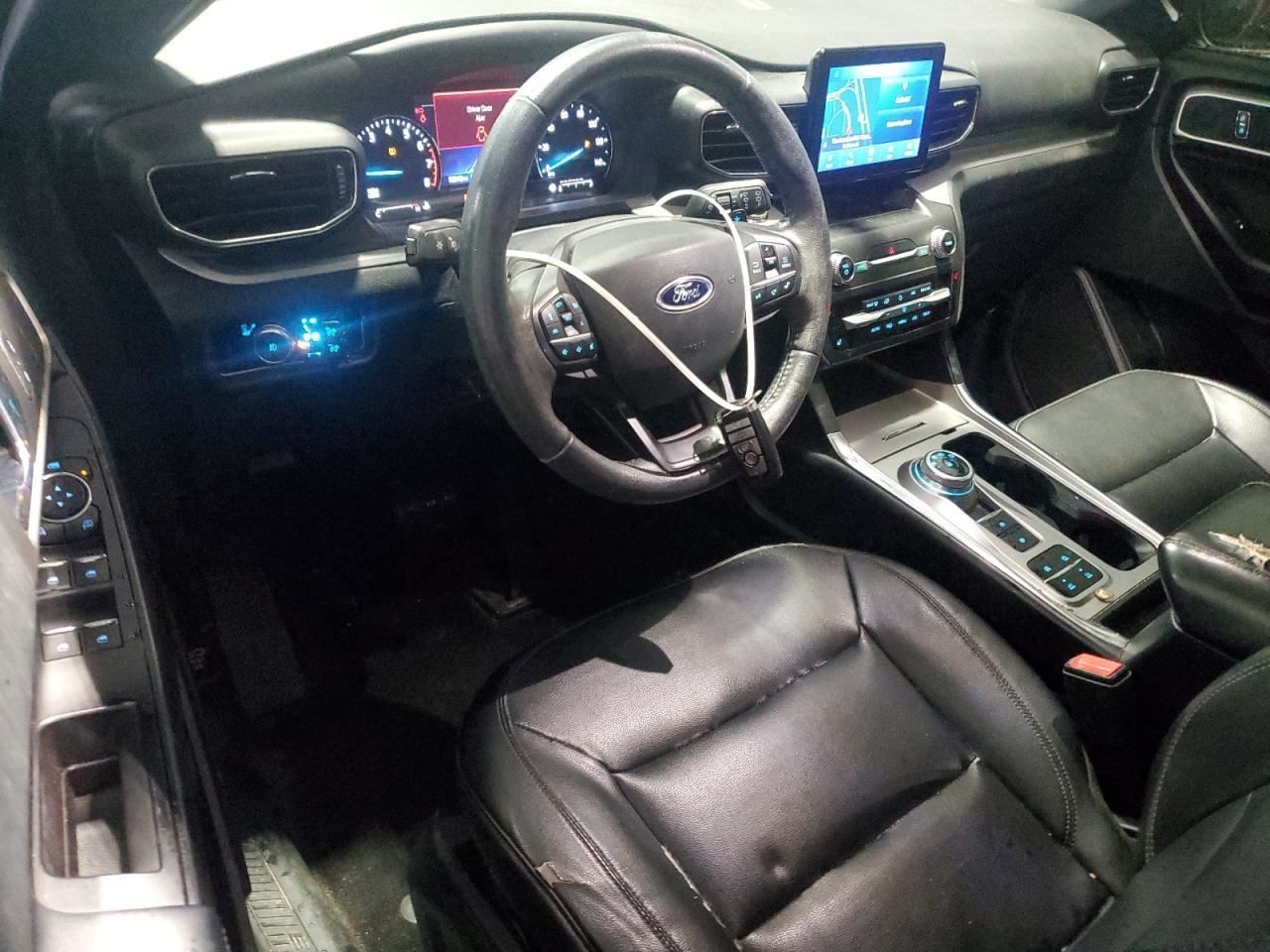 EXPLORER 2020 Glove Box 4937097